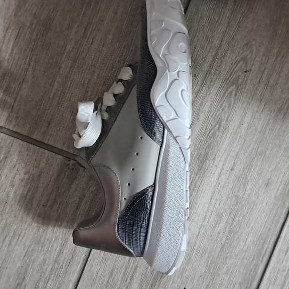 Alexander McQueen shoes - Picture 2 of 8